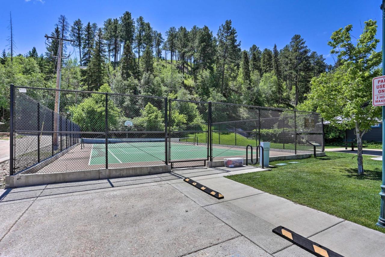 Sleek Deadwood Getaway Less Than 1 Mi To Downtown! Esterno foto